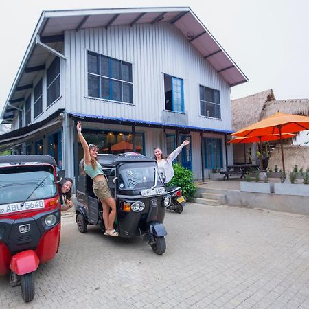 Hangover Hostels 엘라 외부 사진