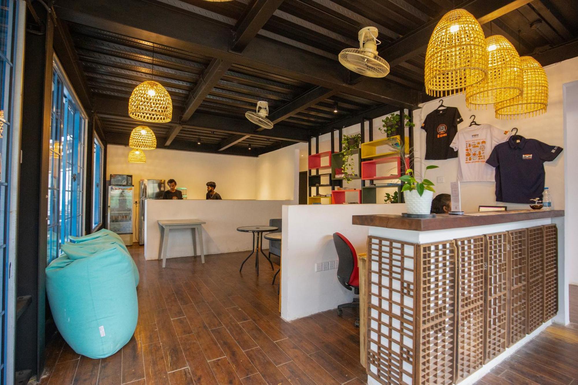 Hangover Hostels 엘라 외부 사진